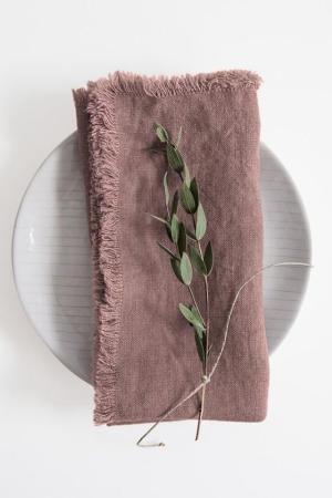 WOODROSE LINEN TABLECLOTH